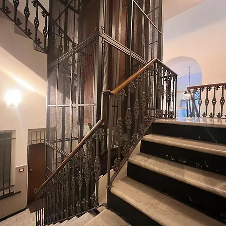 Apartamento Intero In Via Caffaro Numero 34